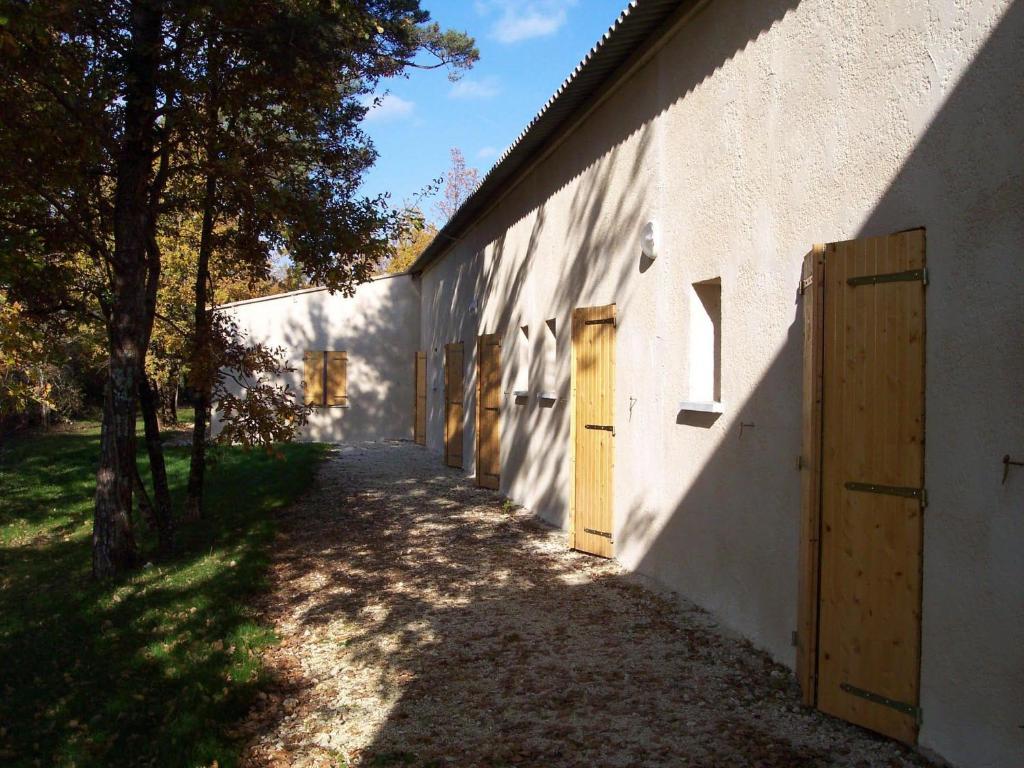 Hôtel L'Hermitage Des 4 Saisons à La Gonterie-Boulouneix Chambre photo